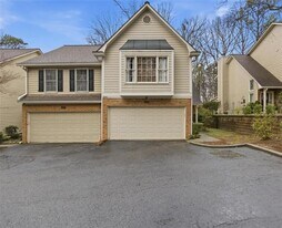 2970 Woodruff Dr in Smyrna, GA - Building Photo