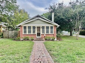 406 E 9th Ave in Mount Dora, FL - Building Photo - Building Photo