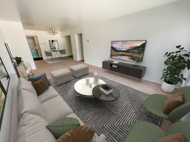 Top of the Drive Apartments in Detroit, MI - Foto de edificio - Building Photo