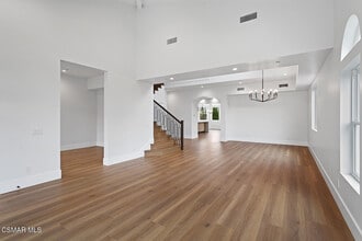 295 Toyon Ct in Thousand Oaks, CA - Building Photo - Building Photo