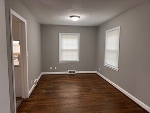 455 E Kivett St in Asheboro, NC - Building Photo - Building Photo