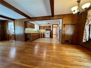 5291 Abbe Dr in Syracuse, NY - Building Photo - Building Photo