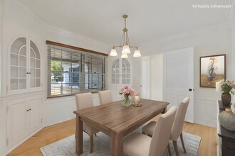 1032 S Carmelina Ave in Los Angeles, CA - Building Photo - Building Photo