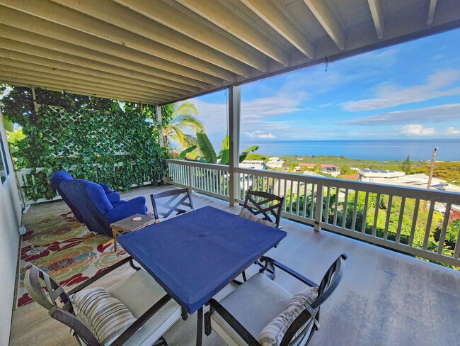 property at 77-6462-6462 Pualani St