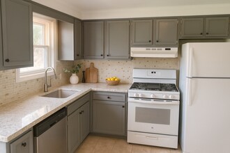 182 Berehaven Dr in Buffalo, NY - Building Photo - Building Photo