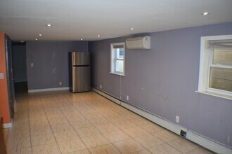 6940 Gouverneur Ave in Arverne, NY - Building Photo - Building Photo
