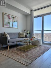 33 Helendale Ave in Toronto, ON - Building Photo - Building Photo