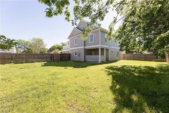 410 Montclair Ave in College Station, TX - Building Photo - Building Photo