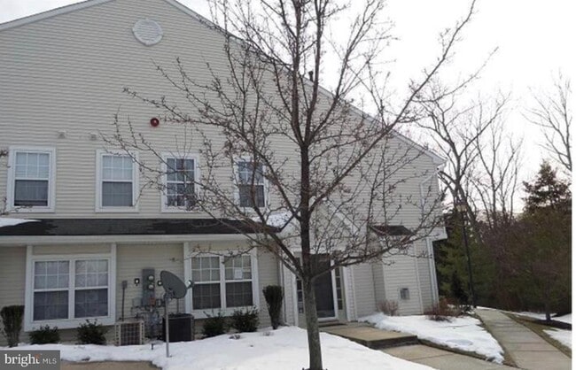 property at 1505 Beacon Hill Dr