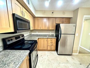 3209 Clint Moore Rd in Boca Raton, FL - Building Photo - Building Photo