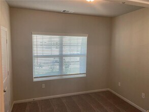 214 Bent Creek Dr in Hutto, TX - Building Photo - Building Photo