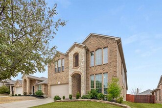 4516 Shagbark Dr in Argyle, TX - Foto de edificio - Building Photo