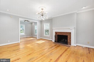 1445 Heatherstone Dr in Fredericksburg, VA - Building Photo