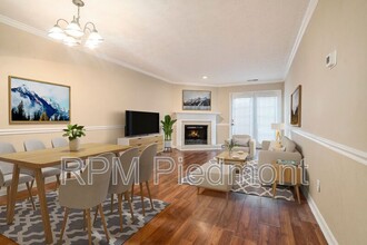 5467 Park Pl S in Atlanta, GA - Foto de edificio - Building Photo