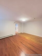 31 South St, Unit B2 in Boston, MA - Foto de edificio - Building Photo