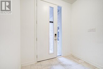 4041 Saida St in Mississauga, ON - Building Photo - Building Photo