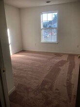 130 Christine Dr in Reading, PA - Building Photo - Building Photo
