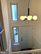 9759 Lake Shore Dr in Gaithersburg, MD - Building Photo - Building Photo