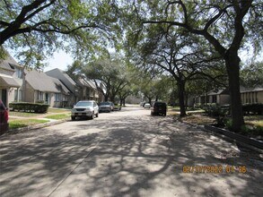 15543 Weldon Dr in Houston, TX - Building Photo - Building Photo