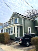 9 Tyler St, Unit 1 in Newport, RI - Building Photo