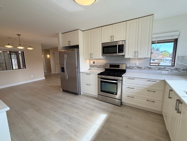 property at 90 Holstrom Cir