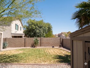 6579 E Refuge Rd in Florence, AZ - Foto de edificio - Building Photo