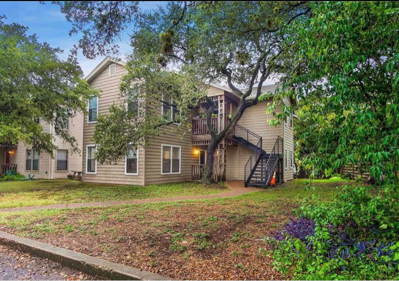 1805 Bouldin Ave in Austin, TX - Building Photo