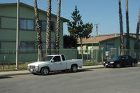 22869-22877 Adrienne Ave in Moreno Valley, CA - Foto de edificio - Building Photo