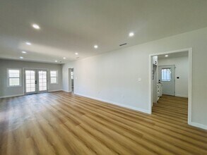 14726 Friar St in Los Angeles, CA - Building Photo - Building Photo