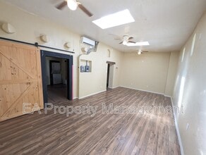200 63rd St SW in Albuquerque, NM - Building Photo - Building Photo