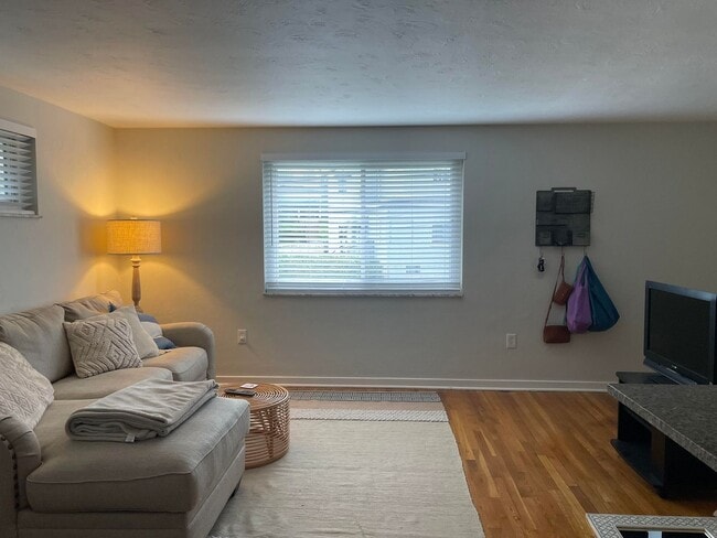 47-49-49 Center Ave in Pittsburgh, PA - Building Photo - Building Photo