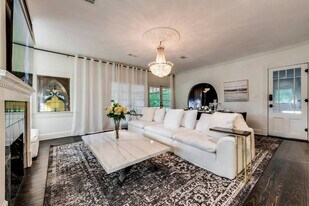 4502 Reiger Ave in Dallas, TX - Building Photo