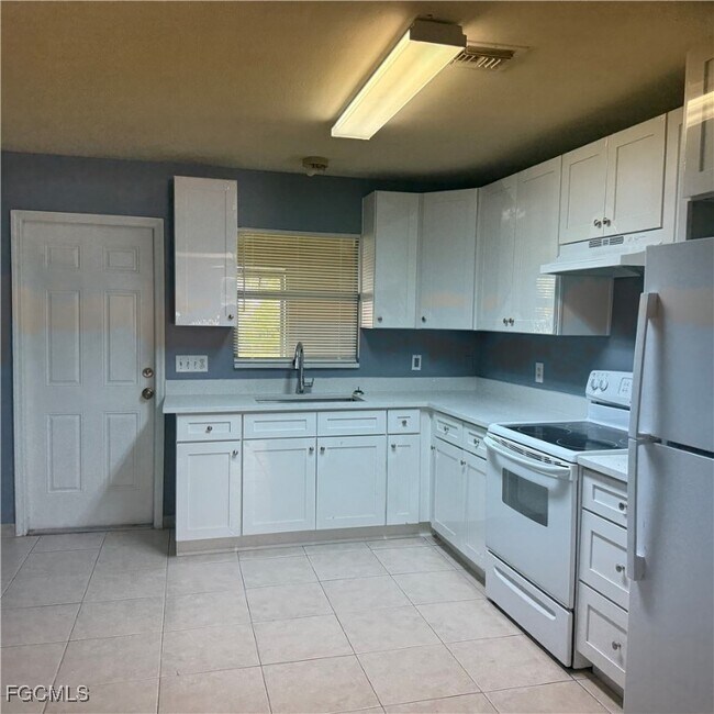 property at 5107 30th St SW