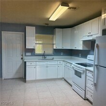 5107 30th St SW in Lehigh Acres, FL - Building Photo - Building Photo