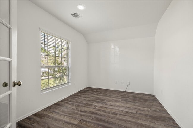 1351 Antigua Dr in Conroe, TX - Building Photo - Building Photo