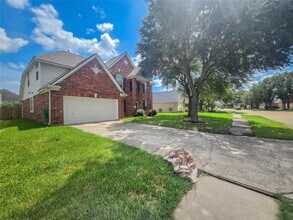 7519 Lassiter Hollow Ln in Richmond, TX - Building Photo - Building Photo