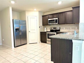 1005 Mercury Dr in Princeton, TX - Building Photo - Building Photo