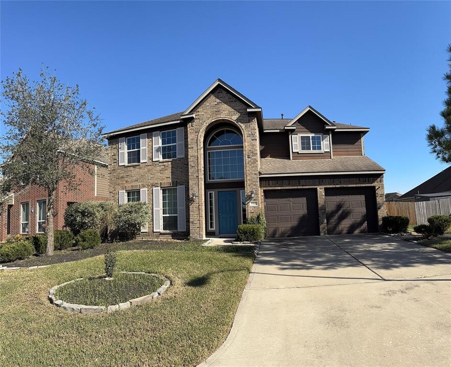 15442 Signal Ridge Way in Cypress, TX - Building Photo