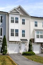 161 Kensington Terrace in Martinsburg, WV - Building Photo - Building Photo