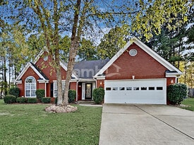 1394 Prospect Creek Ct in Lawrenceville, GA - Building Photo