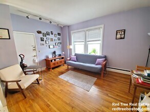 202 St Paul St, Unit 12 in Brookline, MA - Building Photo - Building Photo