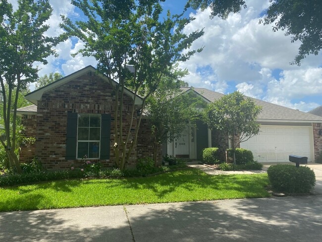 property at 4138 Stumberg Ln