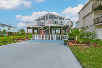 22513 Bay Point Dr, Unit 640 in Galveston, TX - Building Photo - Building Photo