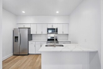 1 Higgins St in Pittsburgh, PA - Building Photo - Building Photo