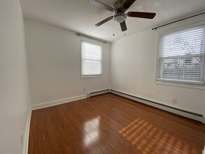 354 Paterson Plank Rd in Jersey City, NJ - Building Photo - Building Photo