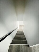 1314 Chestnut St, Unit D in Everett, WA - Foto de edificio - Building Photo