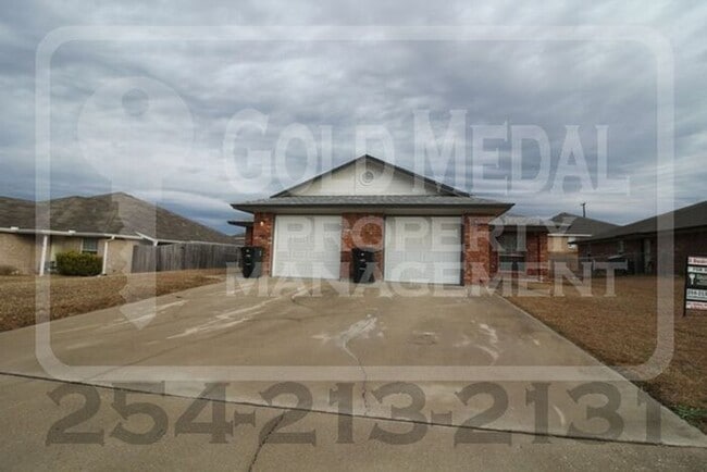 2703 Lucille Dr