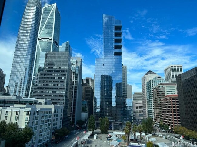 property at 201 Folsom St