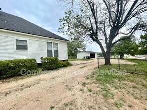 809 N 4th St in Waco, TX - Building Photo - Building Photo