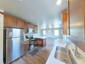 1223 11th St in Bremerton, WA - Building Photo - Building Photo